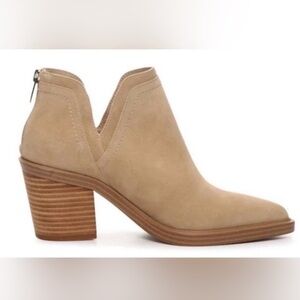 Vince Camuto Tan Suede Ankle Booties Pointed Toe Block Heel Sz 10 NWT (no box)